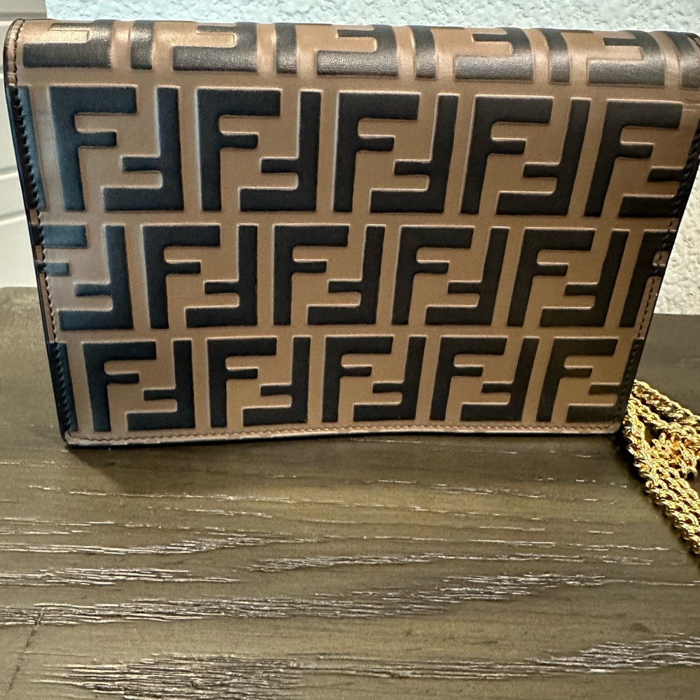 Fendi crossbody - Picture 4 of 4